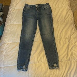 Women’s KanCan jeans, size 5, Medium Wash